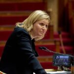 Yaël Braun-Pivet appelle à un budget 2027 adopté rapidement par le biais du 49.3