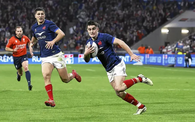 Nolann Le Garrec sélectionné dans le XV de France pour affronter l’Angleterre à Vannes