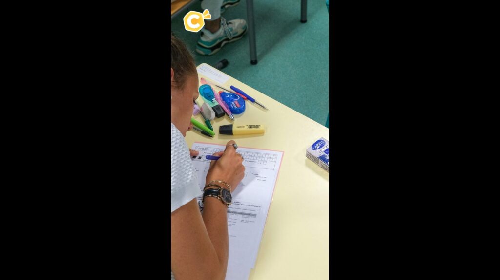 Bac : les stratégies des élèves pour étudier sous la chaleur en France