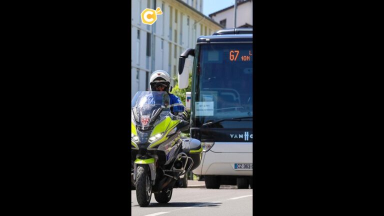 Des lycéens escortés par la police pour passer le bac dans des conditions sécurisées