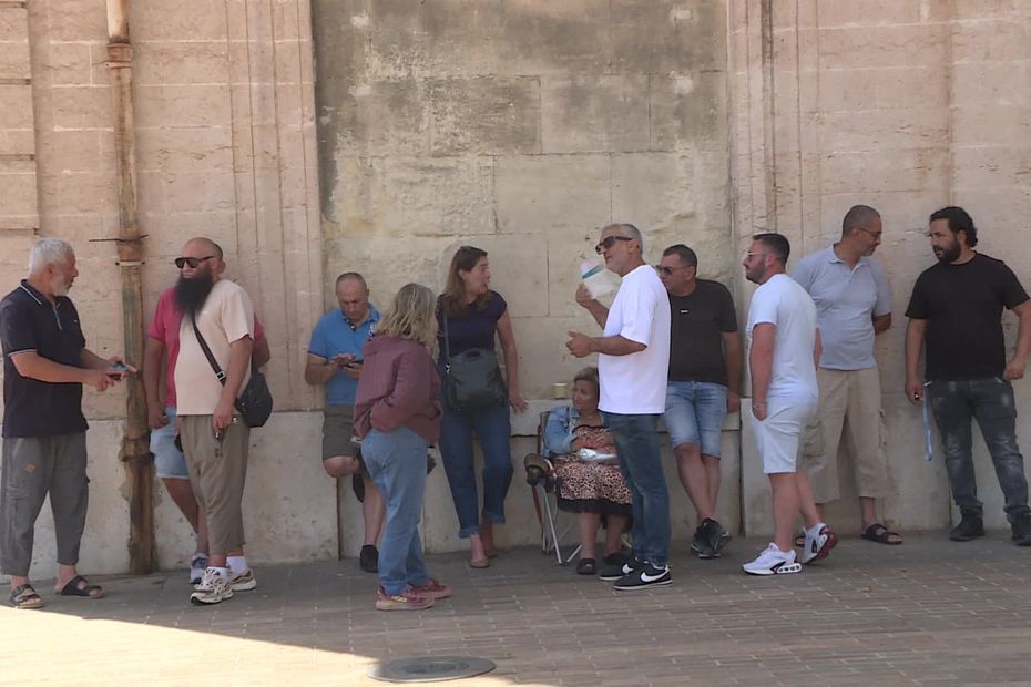Accusations de racisme à la mairie de Marseille : colère des forains de la Plaine.