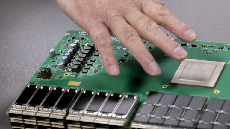Une start-up nantaise de puces électroniques développe un réseau de neurones artificiels.