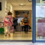 Enseignante suspendue pour avoir attaché un élève de 9 ans à une chaise en classe.