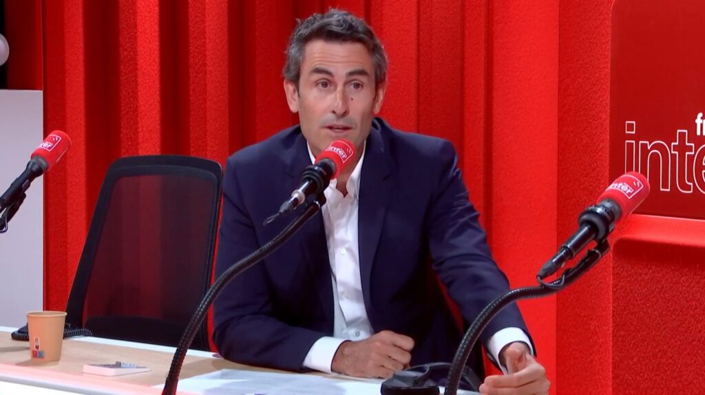 Rachat de SFR : Free assure qu’aucun licenciement ne sera effectué à court terme.