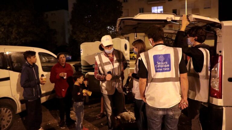Secours catholique suspend ses maraudes de nuit à Marseille pour la première fois en dix ans