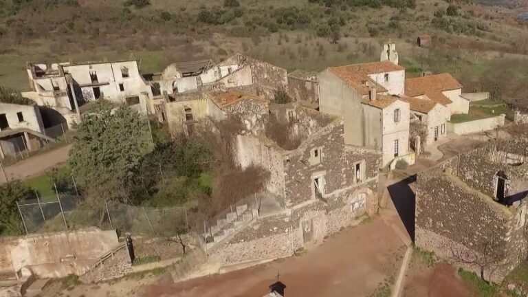 Hérault : le village de Celles se remet des inondations, les habitants reviennent.