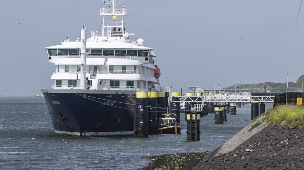 Quarantaine levée aux Pays-Bas pour passagers du navire touché par le hantavirus