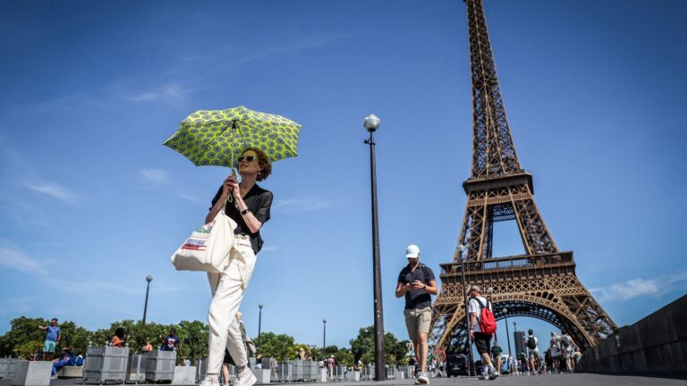 Canicule : Paris atteint 44 °C ressentis, plus chaud que Bangkok et la Mecque