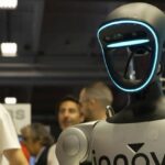 Les robots d’assistance se multiplient pour aider les personnes fragiles au quotidien.
