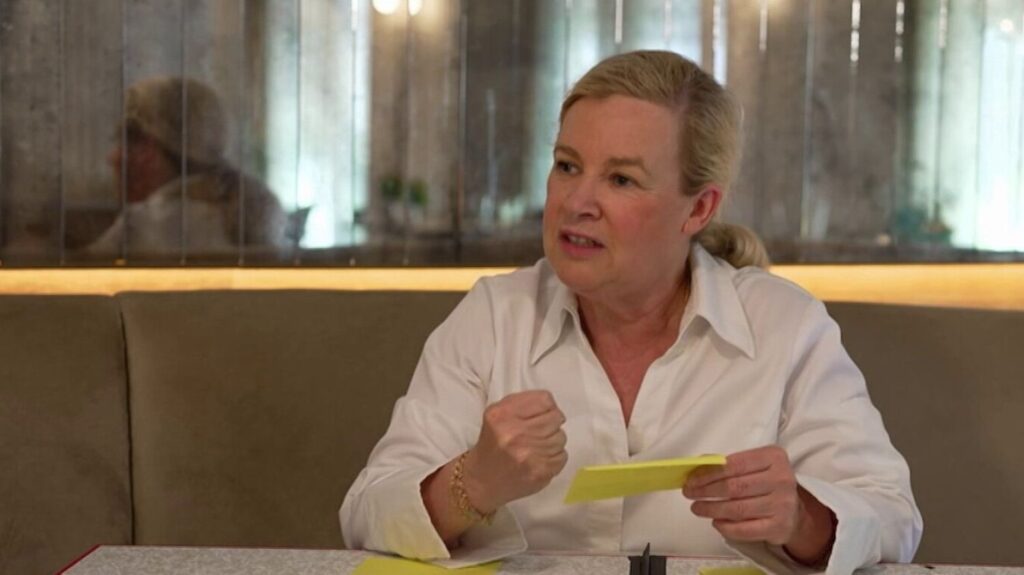 Hélène Darroze évoque l’importance de sa troisième étoile Michelin dans sa carrière.