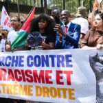 Des milliers de manifestants à Paris s’opposent au racisme, selon La France insoumise.