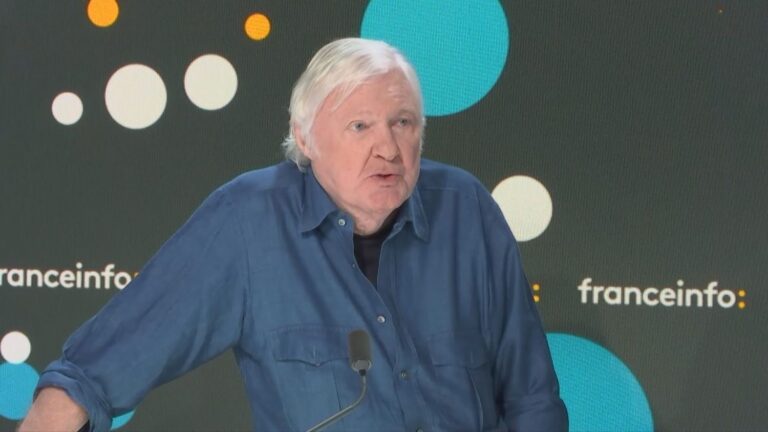 David McNeil évoque une enfance difficile et ses souvenirs marquants en France.
