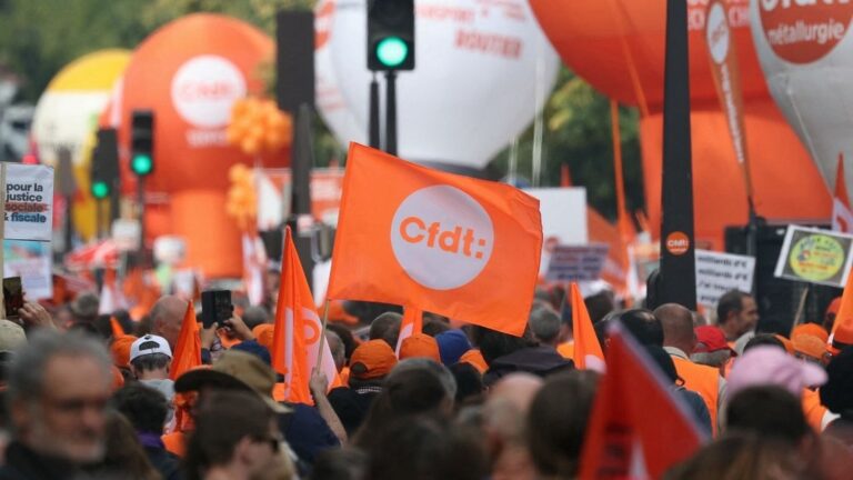 La CFDT met en place des initiatives pour rajeunir ses membres et assurer sa pérennité.