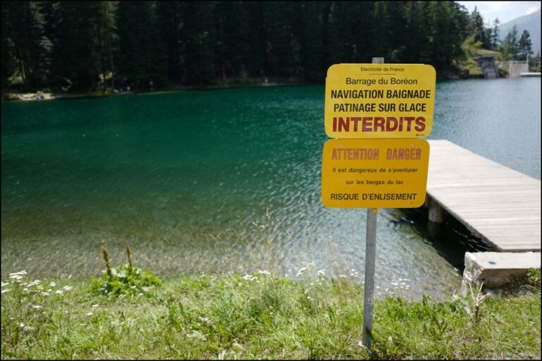 Les autorités recommandent de ne pas se baigner dans les lacs de montagne en raison des risques