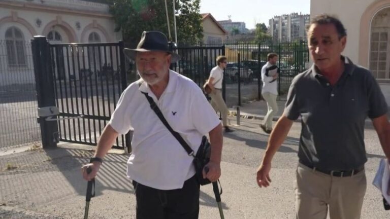 Le fondateur du Marché du Soleil en procès pour contrefaçon en France.