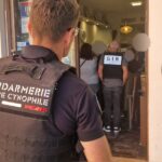 Cassis : 12 interpellations et 4 millions d&rsquo;euros saisis dans une opération contre l’emploi illégal.