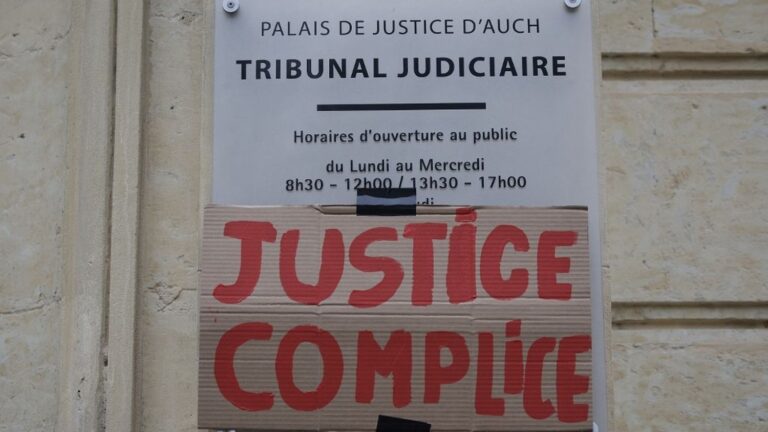 Inspection révèle des défaillances : colère des militantes féministes en France
