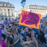 Rassemblements en France pour soutenir les victimes de violences sexuelles, troisième lundi consécutif.