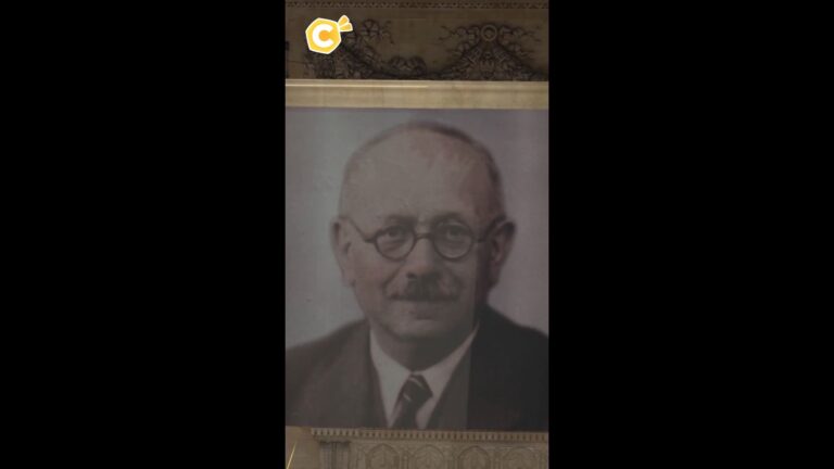 Marc Bloch, historien et cofondateur des Annales, entre au Panthéon en France.