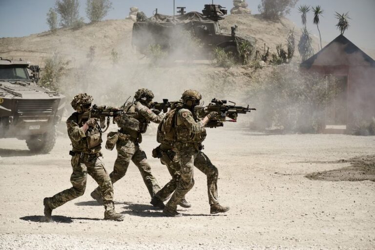 Un pansement intelligent développé par une biotech française pour les zones de guerre.