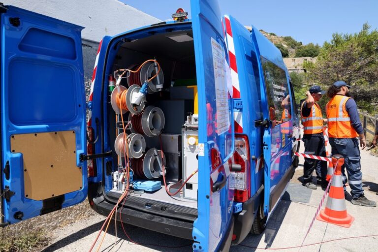 Des milliers de foyers privés d’électricité en raison de la canicule, des coupures à prévoir.