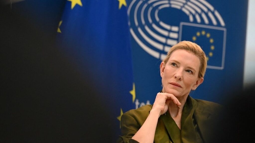 Cate Blanchett crée un site pour défendre les droits face à l’IA