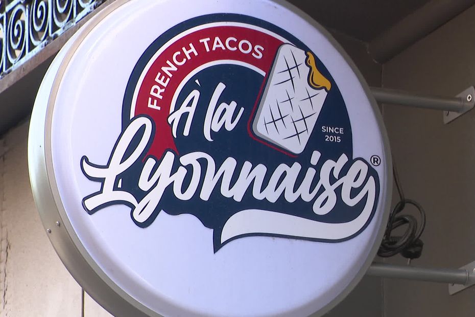 Des Stéphanois s’opposent à la popularité des tacos de Lyon dans la région.