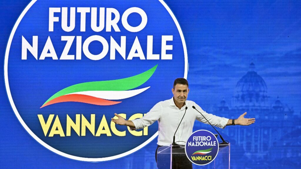 Giorgia Meloni confrontée à un nouveau parti ultranationaliste en Italie