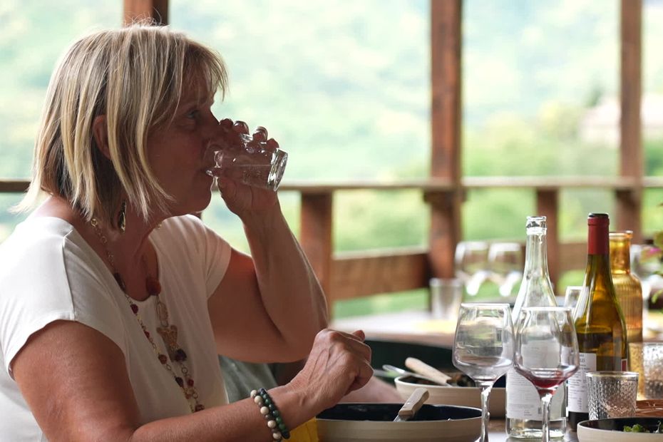 Volcan, l’eau minérale gazeuse 100% Ardéchoise, parmi les plus petites sources françaises