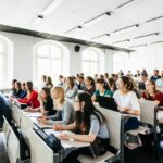 Surreprésentation des étudiants aristocratiques dans les grandes écoles françaises