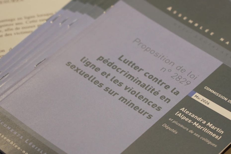 Alexandra Martin alerte sur le risque de récupération de photos d’enfants par des pédophiles