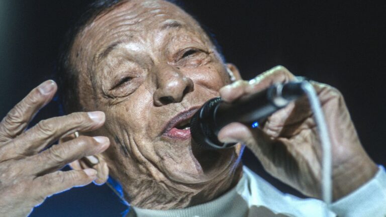Henri Salvador, artiste franco-brésilien, célébré pour son influence musicale en France.