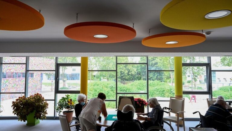 La journée de solidarité a-t-elle réellement amélioré le confort des Ehpad en été ?