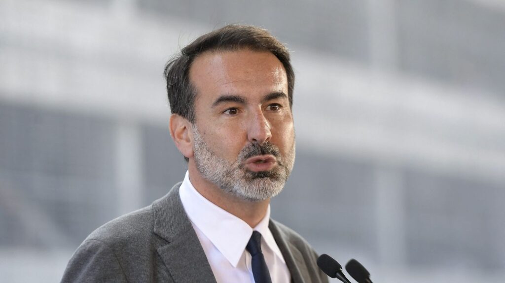 Le maire de Vichy s’oppose à l’expression « régime de Vichy » dans les programmes scolaires.