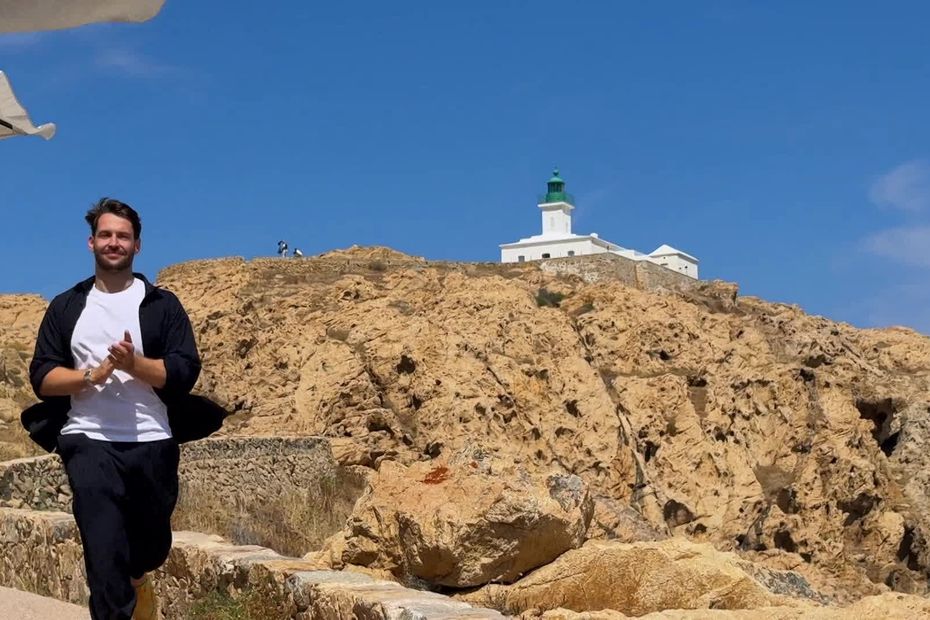 Défilé « Le Bonheur » de Jacquemus : immersion dans les coulisses à l’Ile-Rousse.