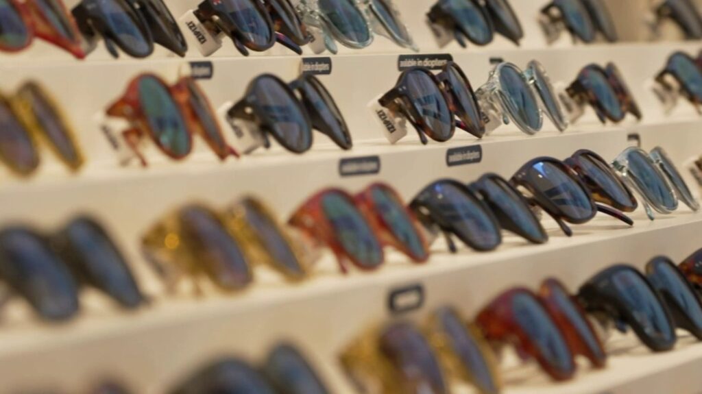 La protection des lunettes de soleil varie-t-elle selon leur prix en France ?