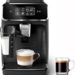 PHILIPS présente la machine à café EP2330/10 avec écran tactile et moulin céramique en noir matte