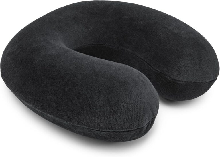 Amazon lance un coussin de nuque semi-circulaire en mousse à mémoire de forme noir.