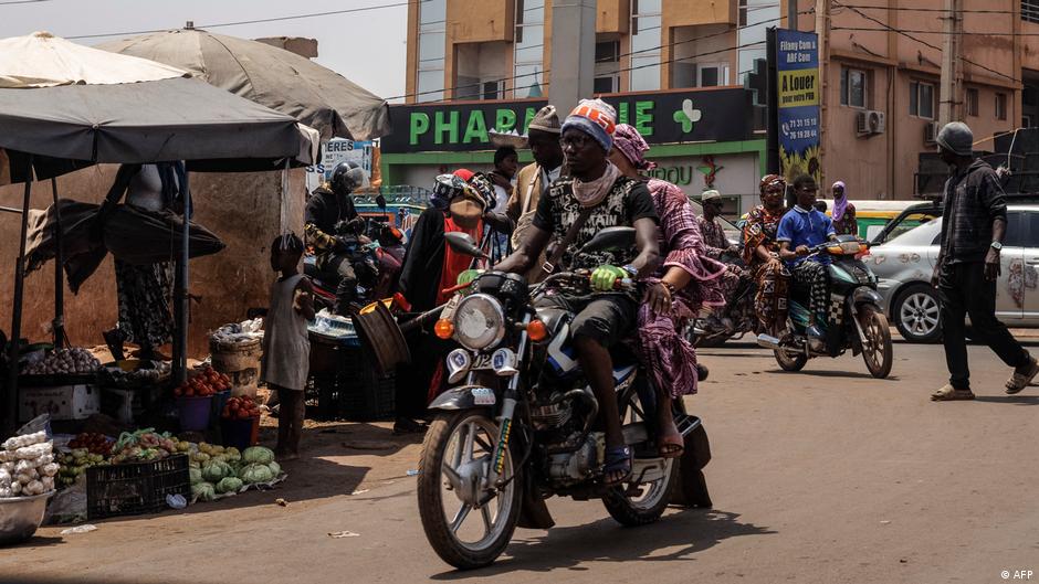 Mali : introduction de plaques d’immatriculation pour lutter contre le terrorisme