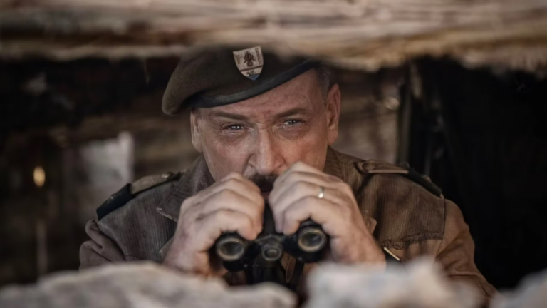 Pathé mise sur la date symbolique de la Bataille de Gaulle pour relancer son diptyque.