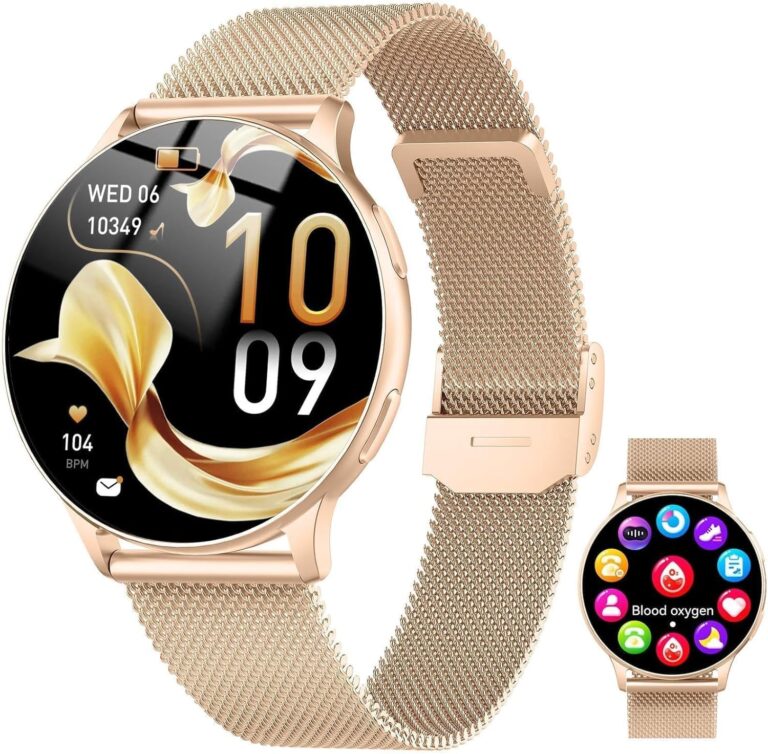 Femme présente une montre intelligente avec fonction d’appel Bluetooth et suivi de santé.