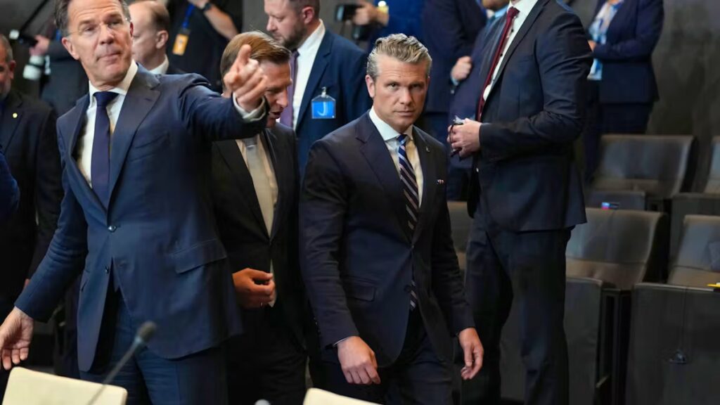 Pete Hegseth annonce un réexamen de la présence militaire des États-Unis en Europe.