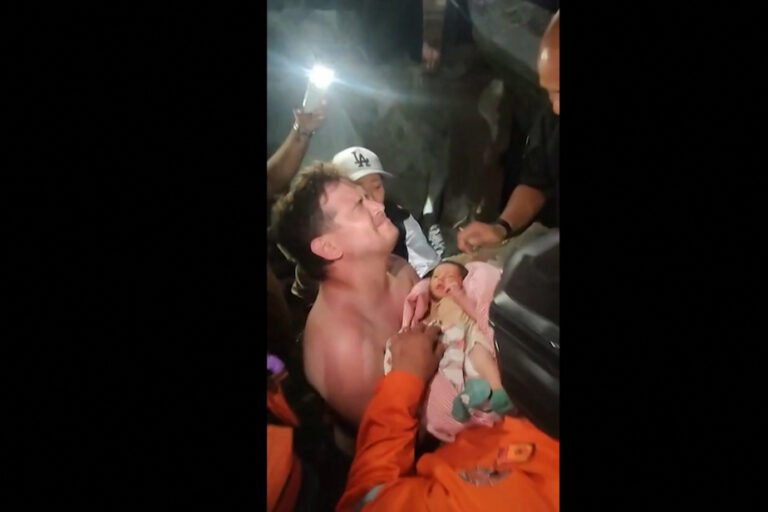 Double séisme au Venezuela : un bébé retrouvé sain et sauf dans les décombres.