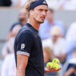 Alexander Zverev met fin à une interview après des questions sur des accusations de violences conjugales.