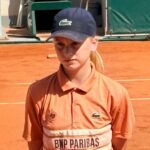 Roland-Garros : Valentine, 13 ans, raconte son expérience de ramasseuse de balles avec des pros.