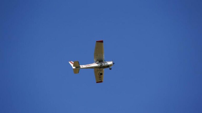 Crash d’un avion de tourisme en Flandre : le pilote gravement blessé, état critique.