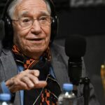 Macaya Márquez, 91 ans, prépare sa 18e Coupe du monde en tant que commentateur sportif.