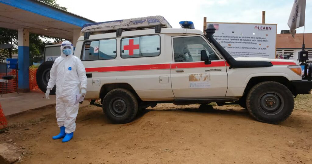 Ebola en RDC : plus de 1 000 cas signalés en un mois, un record atteint.