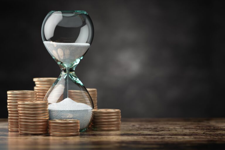 Entrepreneur Invest maintient sa stratégie obligataire face aux fluctuations du marché.