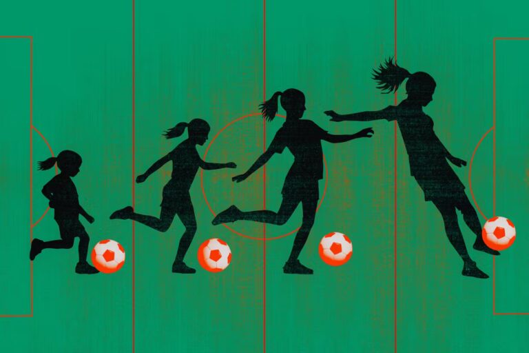 Les préjugés de genre persistent dans les cours de récréation sur le football.